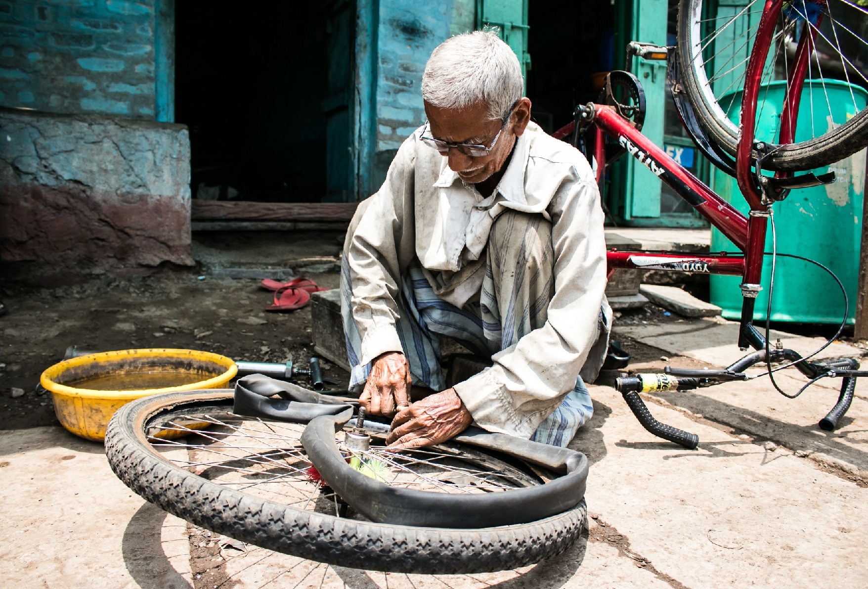 cycle repairing shop
